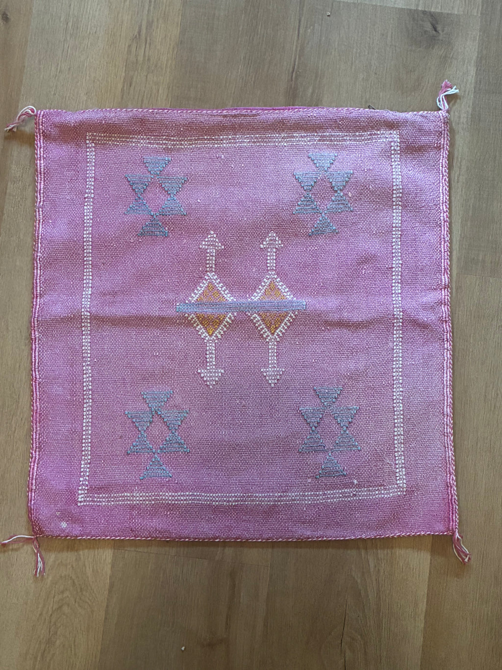 Housse de Coussin Soie de Cactus Le Rose des Sables