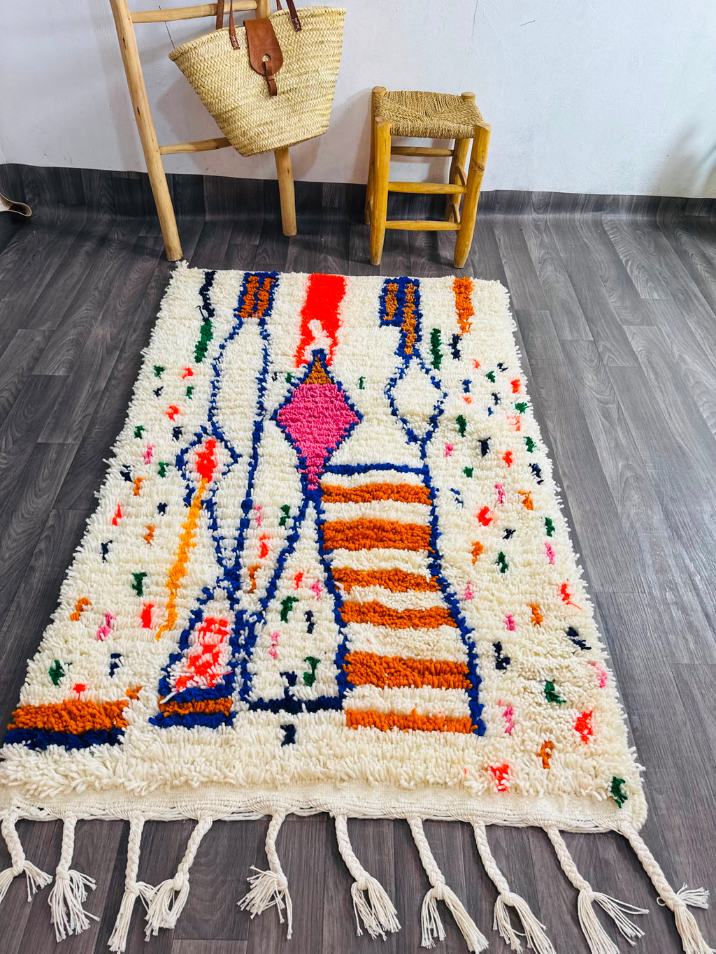 Tapis Les Trois Silhouettes — Région Azilal