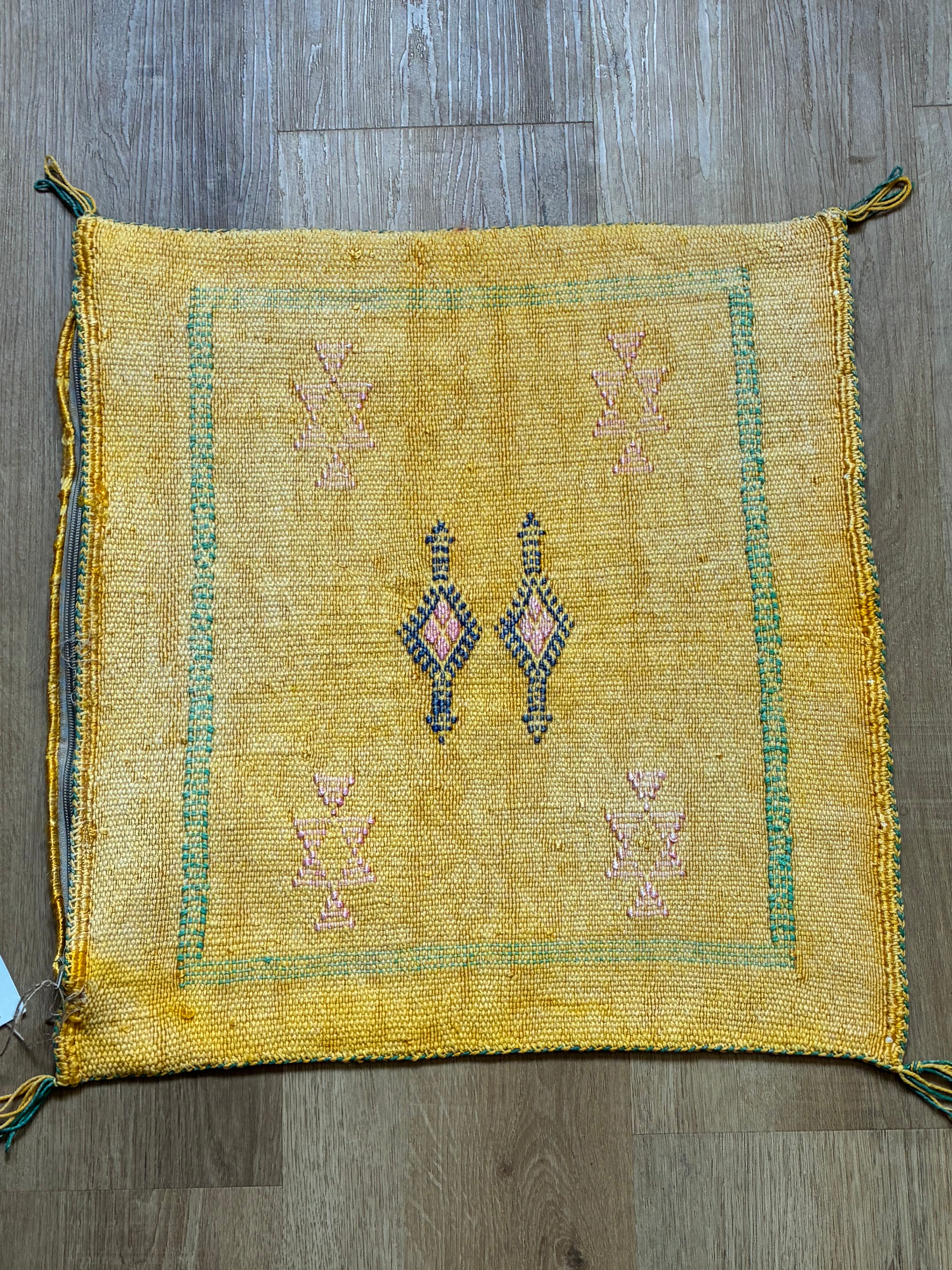 Housse de coussin sabra soie de cactus Maroc