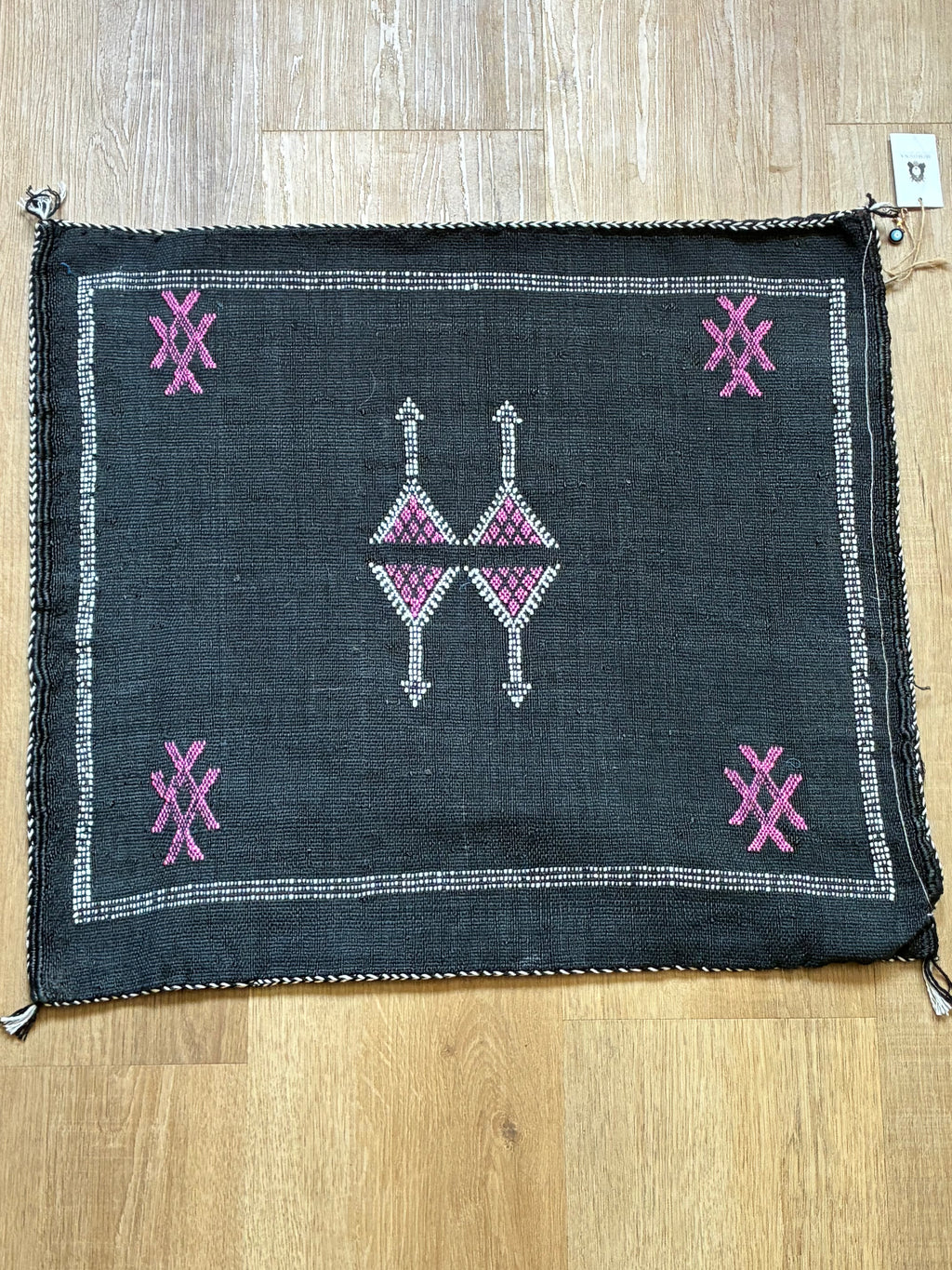 Housse coussin sabra en soie de cactus Maroc
